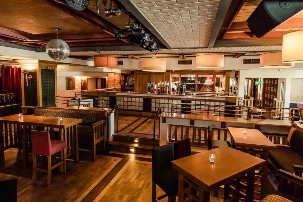Carnegie Court Hotel Сордс Екстер'єр фото