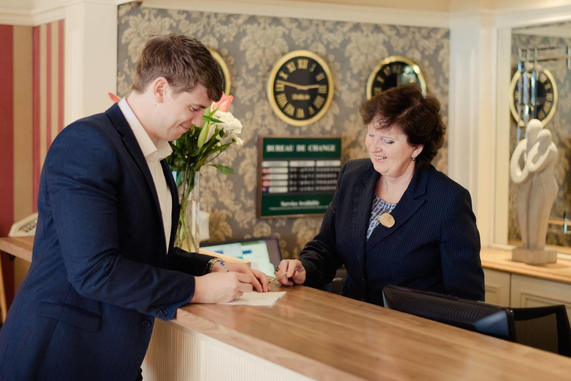 Carnegie Court Hotel Сордс Екстер'єр фото